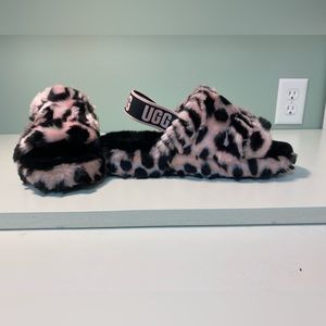 UGG slipper sandals pink animal print